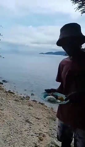 Nakakamiss kasing kantotin kaya pinuntahan ulit .